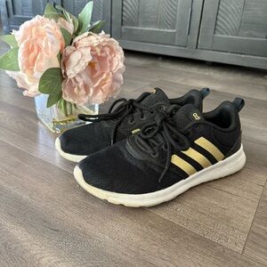 Adidas QT‎ Racer 2.0 Black & Gold Sneakers